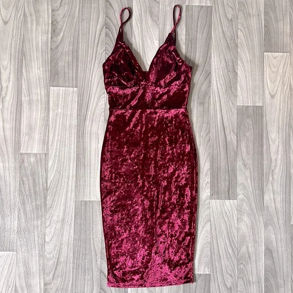 crushed velvet dress Simona Maghen Women's Crushed Velvet Bell Sleeve V-Neck Dress Pink 10 / Blush Pink main image 1